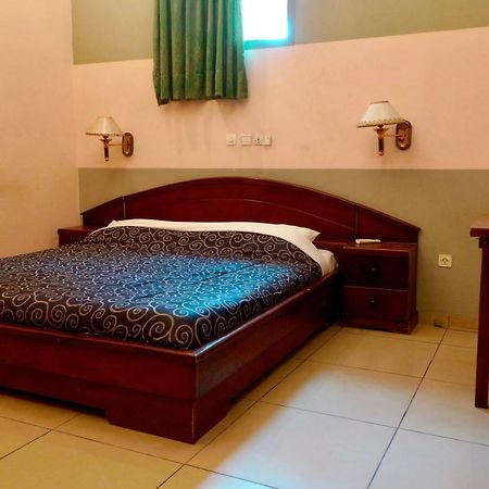 Petit Motel Beijing 아비장 외부 사진