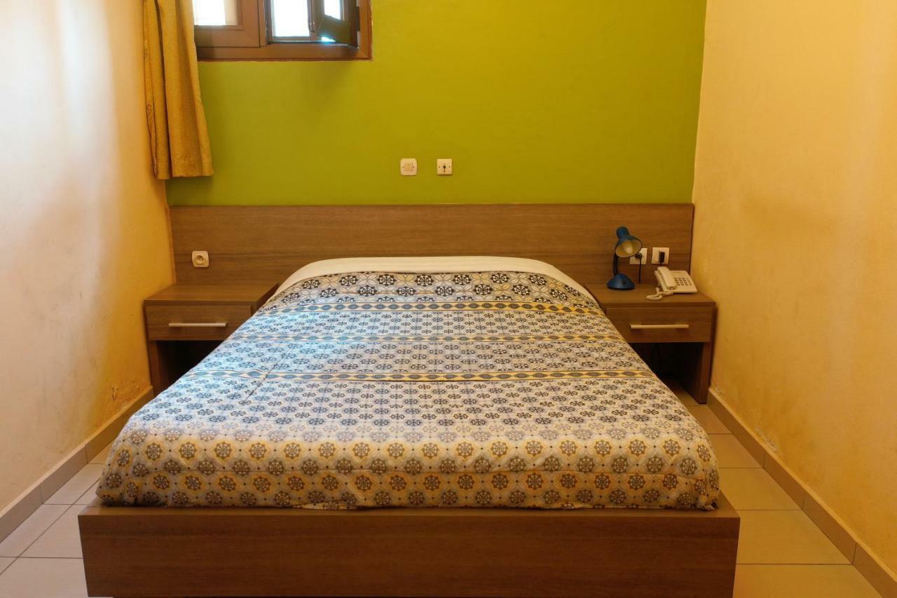 Petit Motel Beijing 아비장 외부 사진