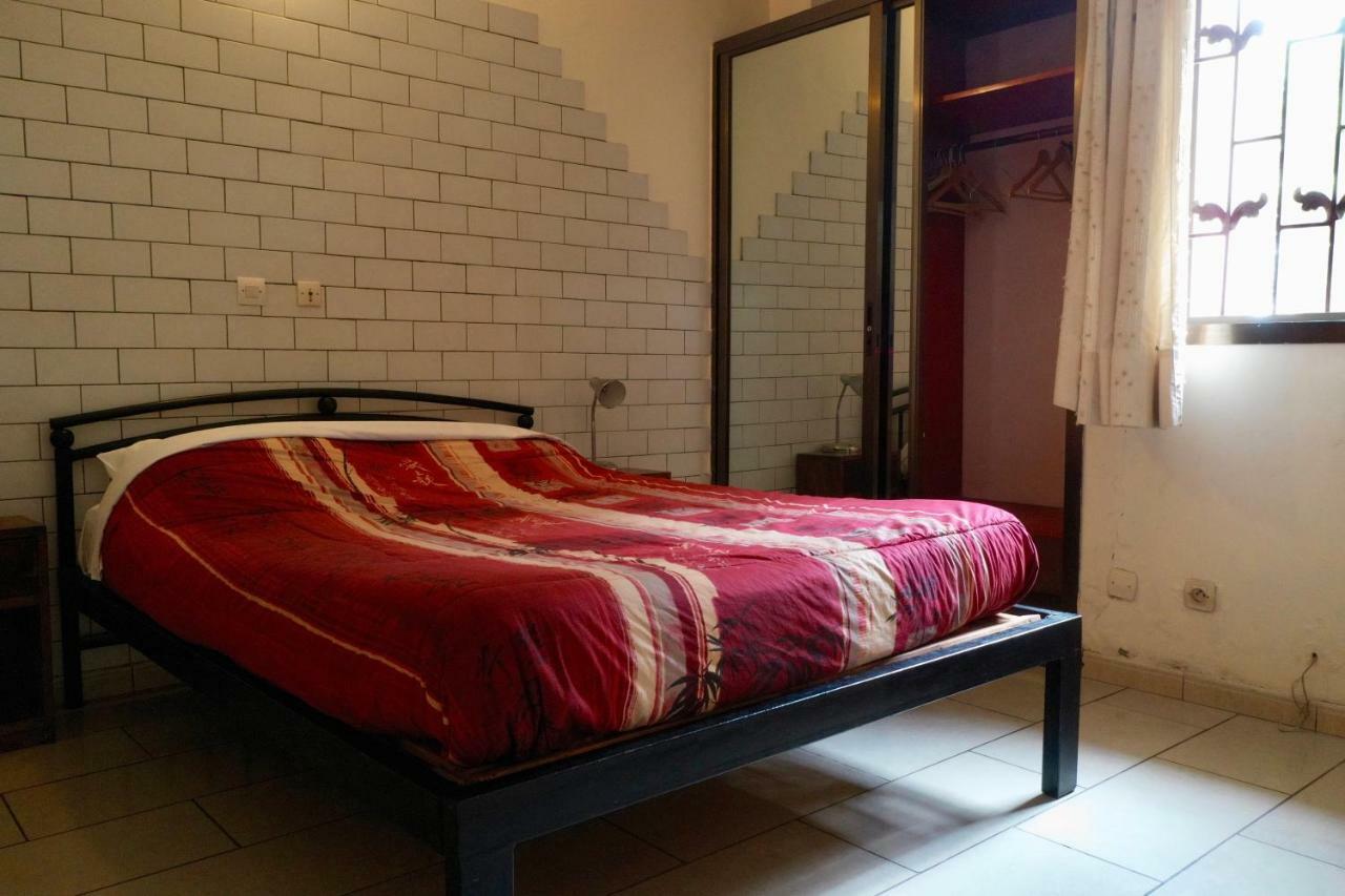 Petit Motel Beijing 아비장 외부 사진